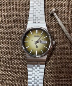 dong ho Seiko Quartz 0843-8070 cu chinh hang