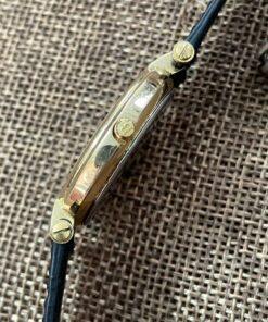 dong ho Burberry 2-2589 2hand